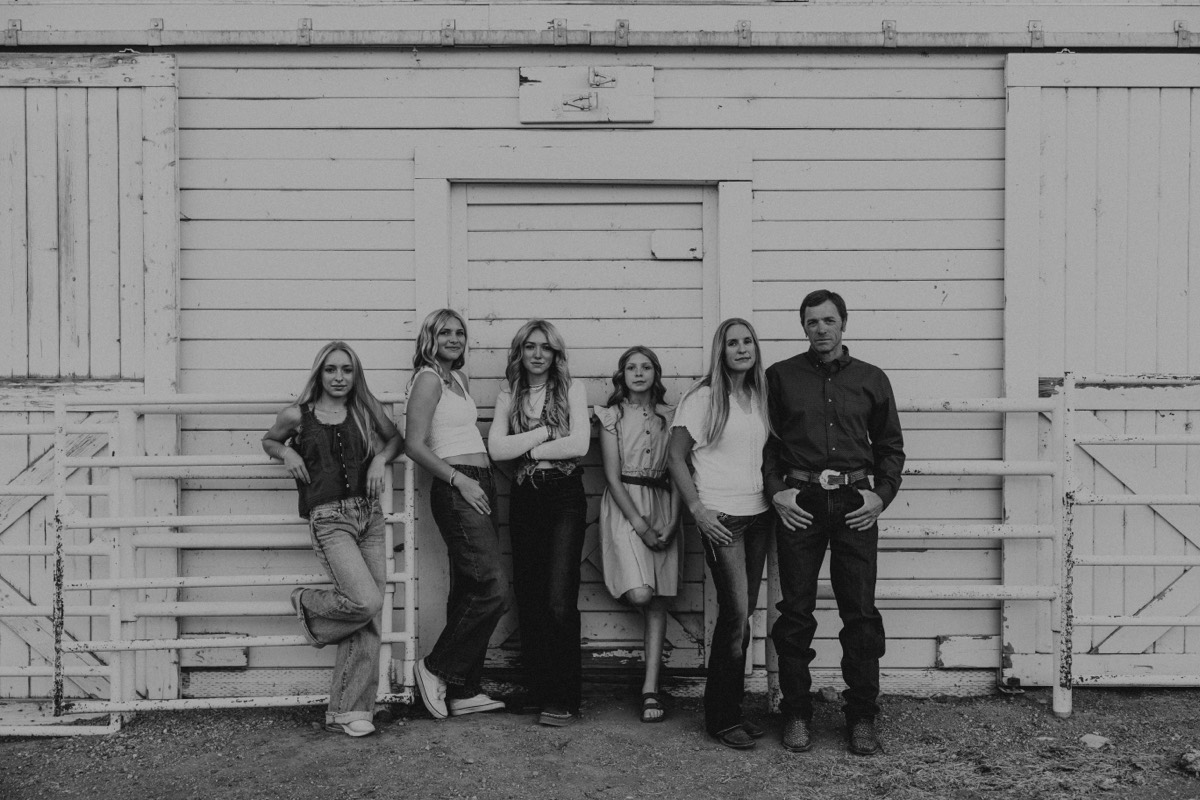 Idaho family photography by Sage and Spur