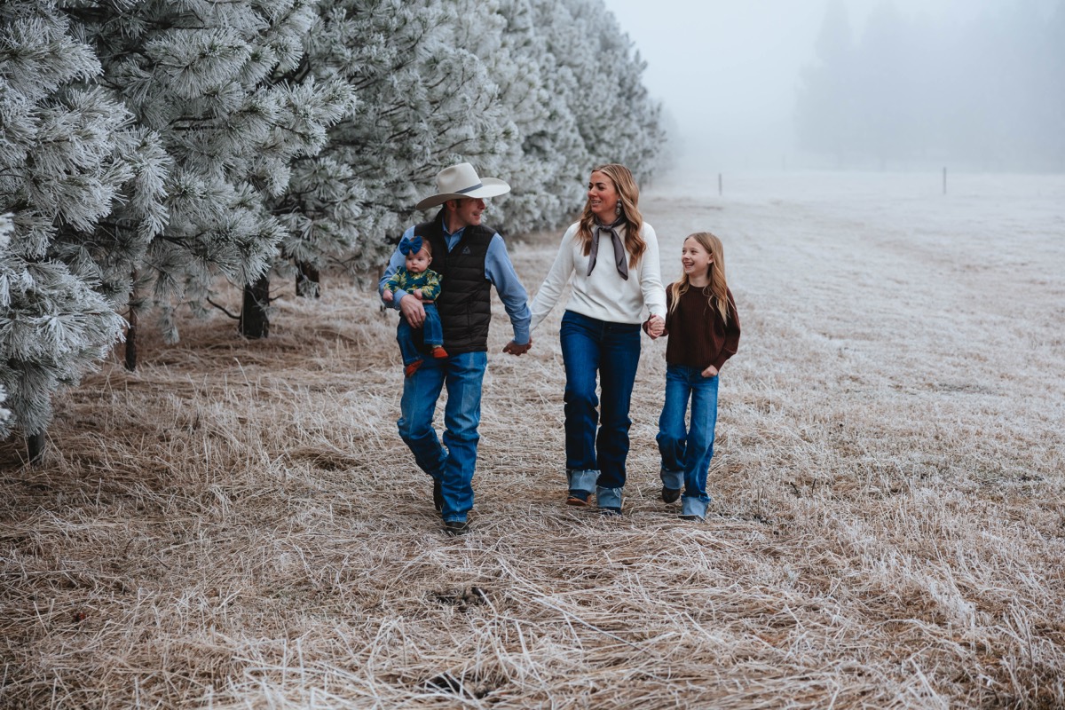 Idaho family photography by Sage and Spur