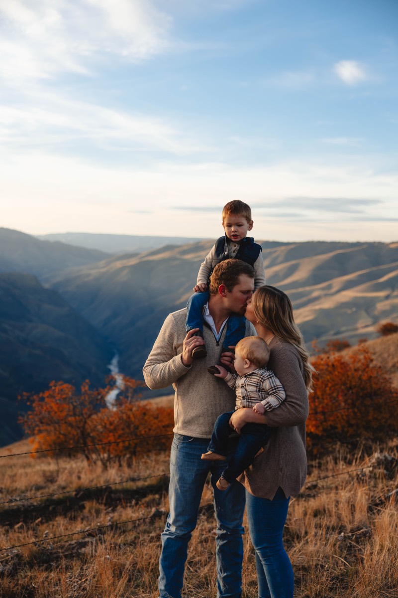 Idaho family photography by Sage and Spur