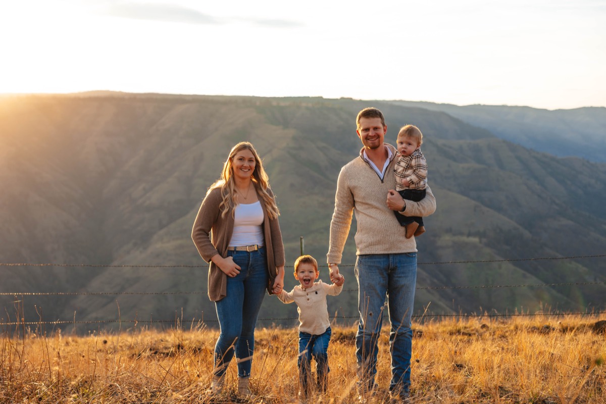 Idaho family photography by Sage and Spur
