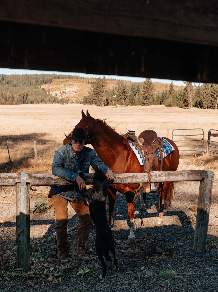 Idaho lifestyle photography by Sage and Spur