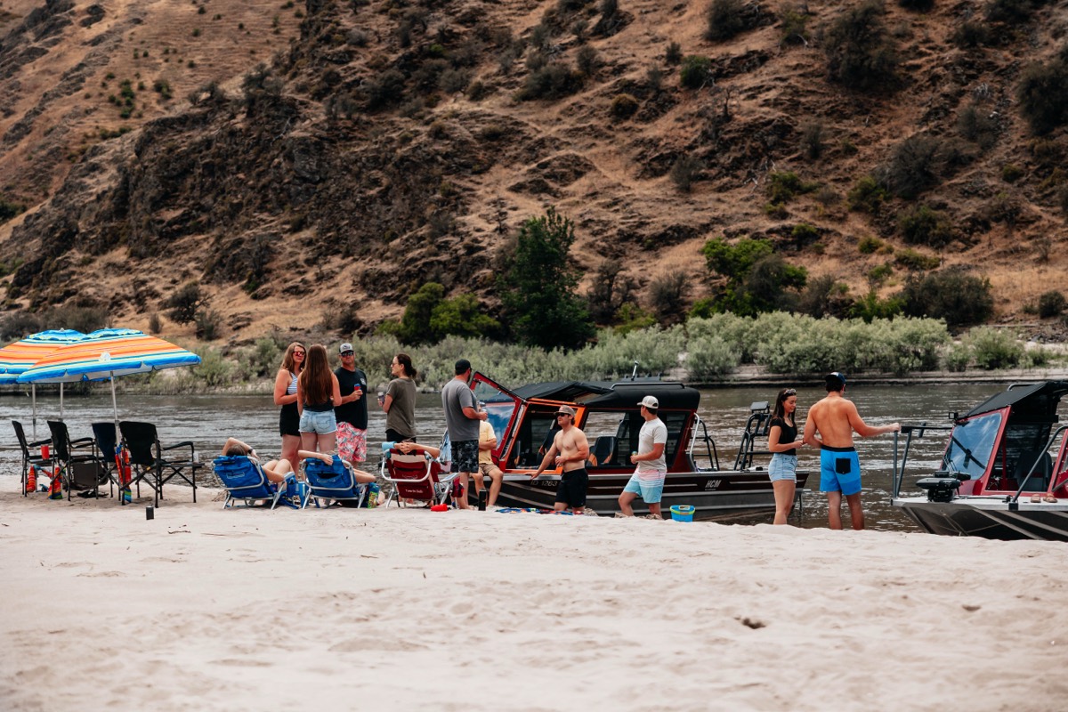 Idaho lifestyle photography by Sage and Spur
