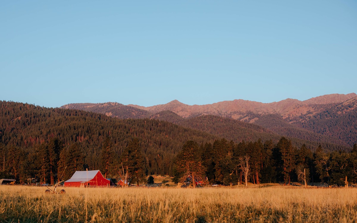 Idaho lifestyle photography by Sage and Spur