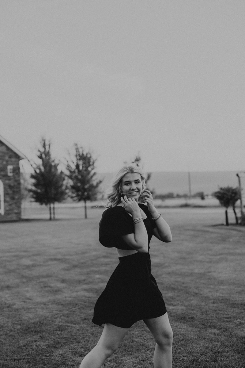 Idaho senior portrait by Sage and Spur