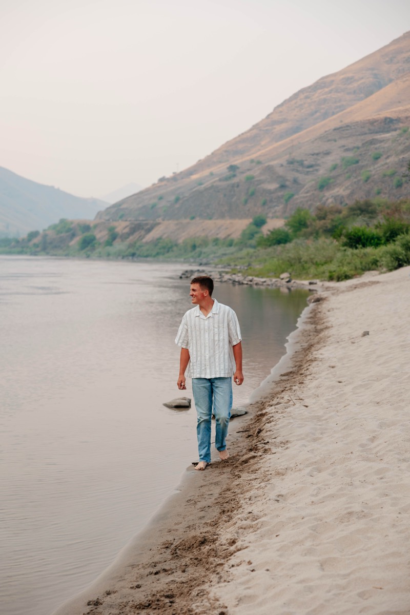 Idaho senior portrait by Sage and Spur