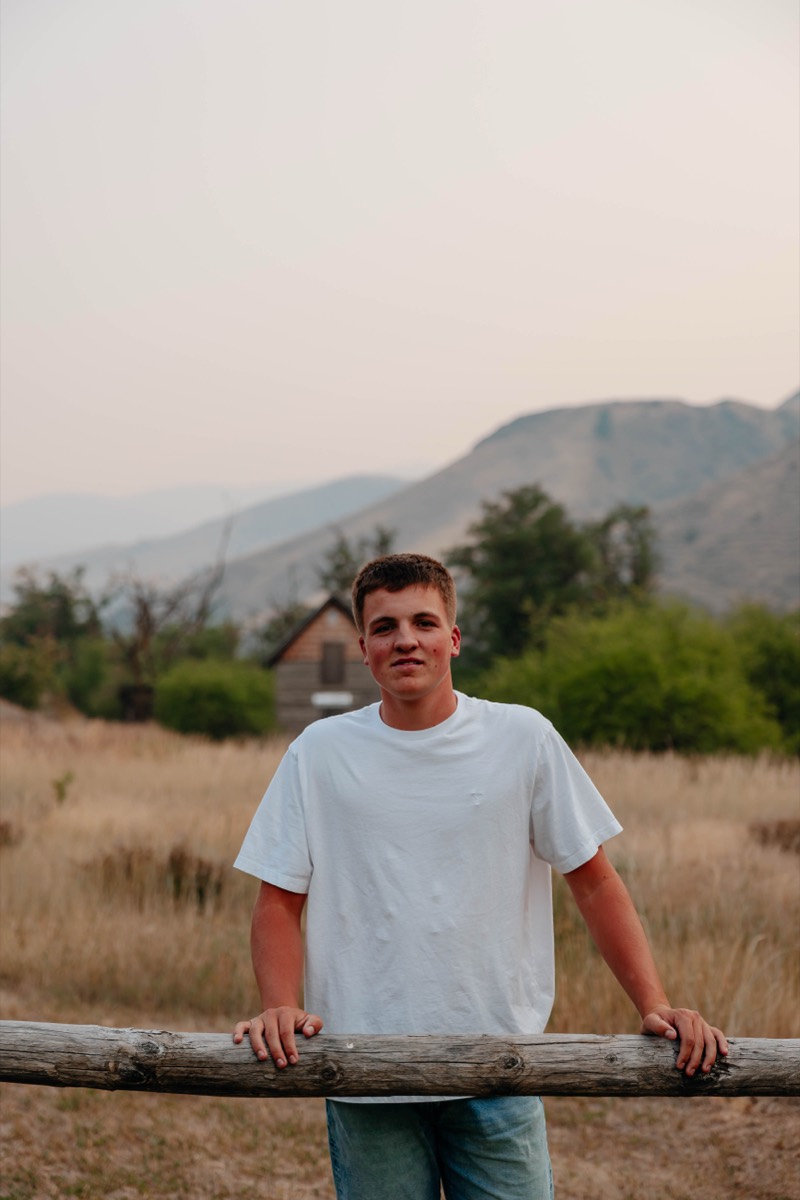 Idaho senior portrait by Sage and Spur
