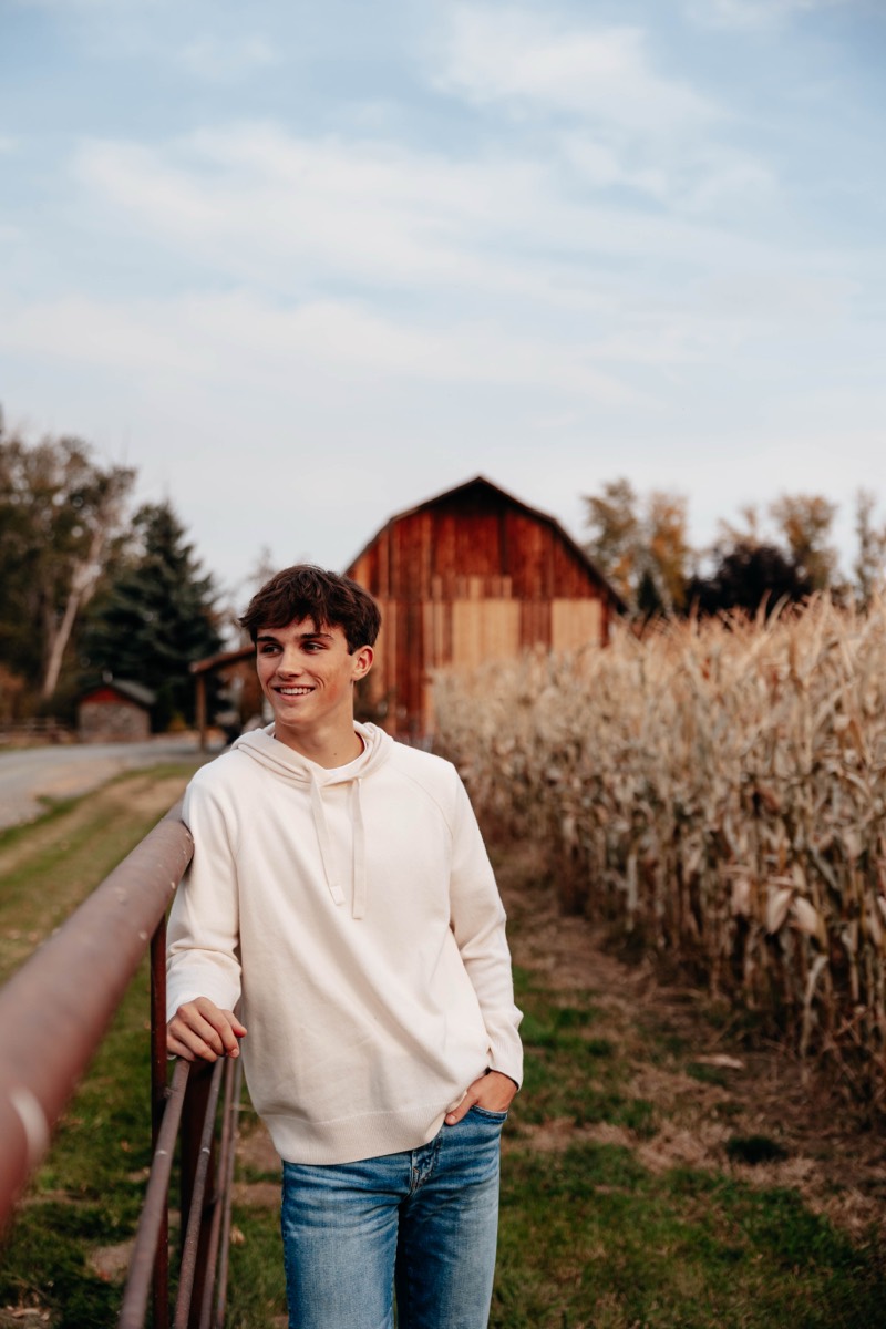 Idaho senior portrait by Sage and Spur
