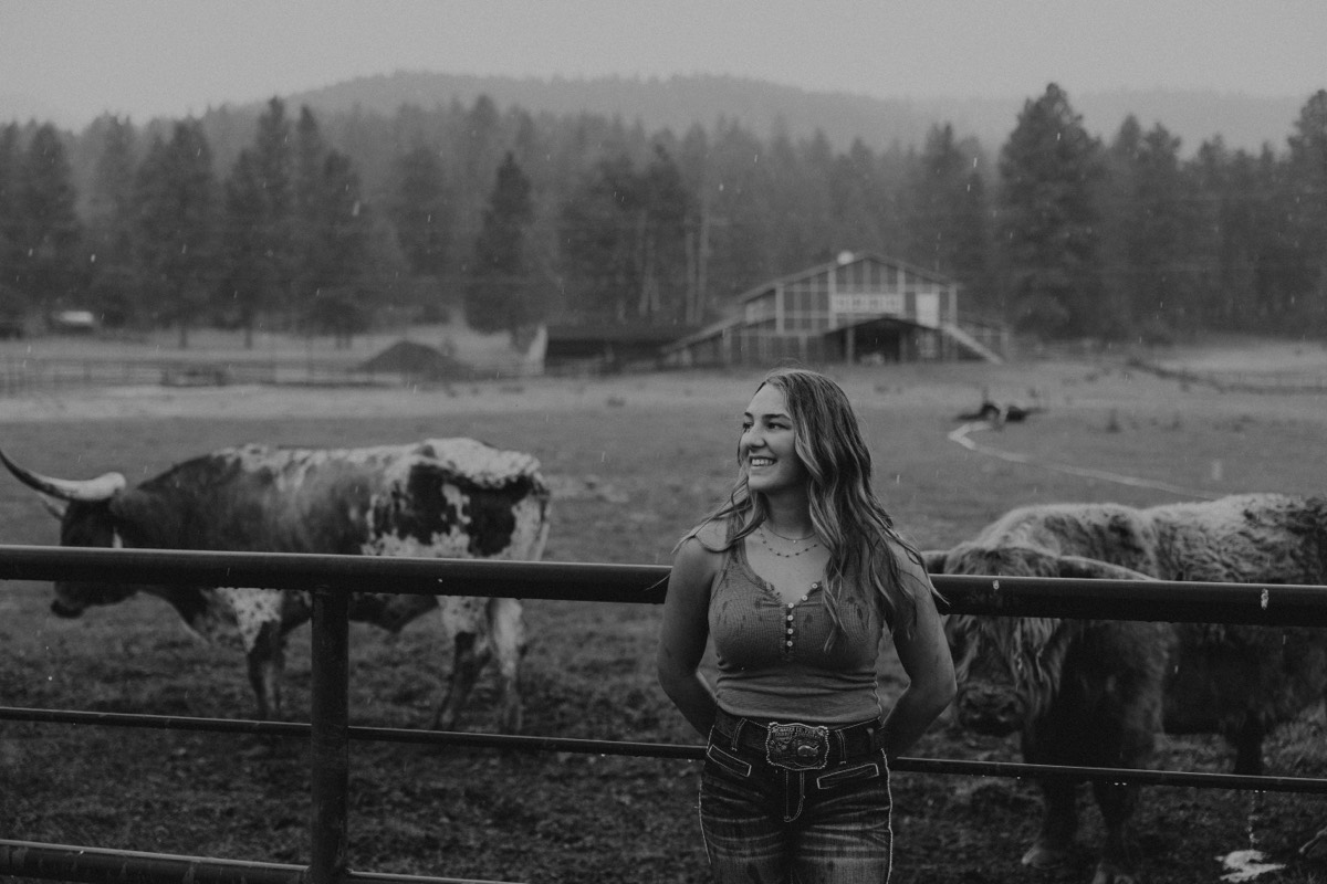 Idaho senior portrait by Sage and Spur