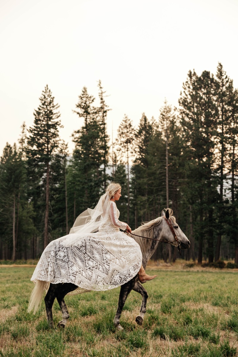 Idaho wedding photography by Sage and Spur