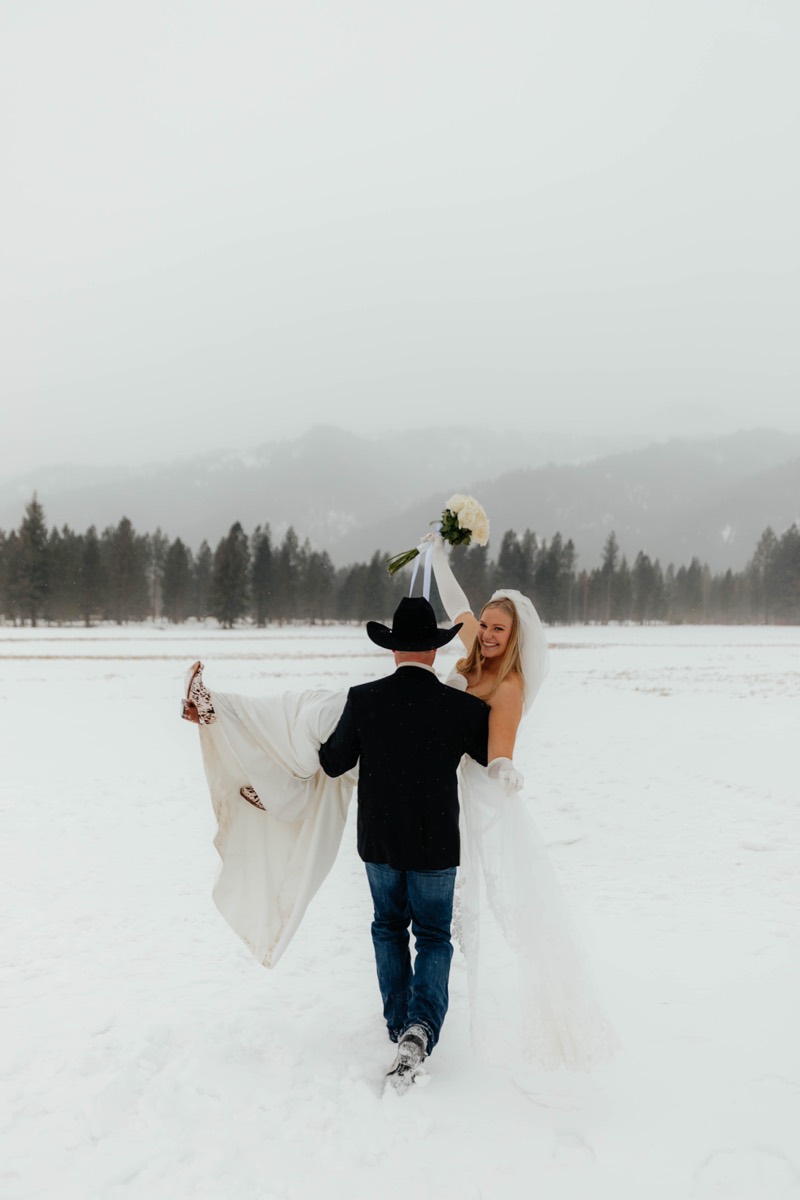 Idaho wedding photography by Sage and Spur
