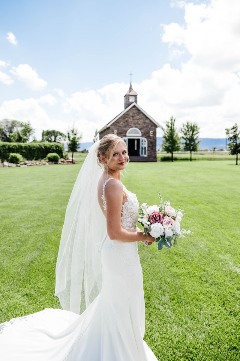 Idaho wedding photography by Sage and Spur