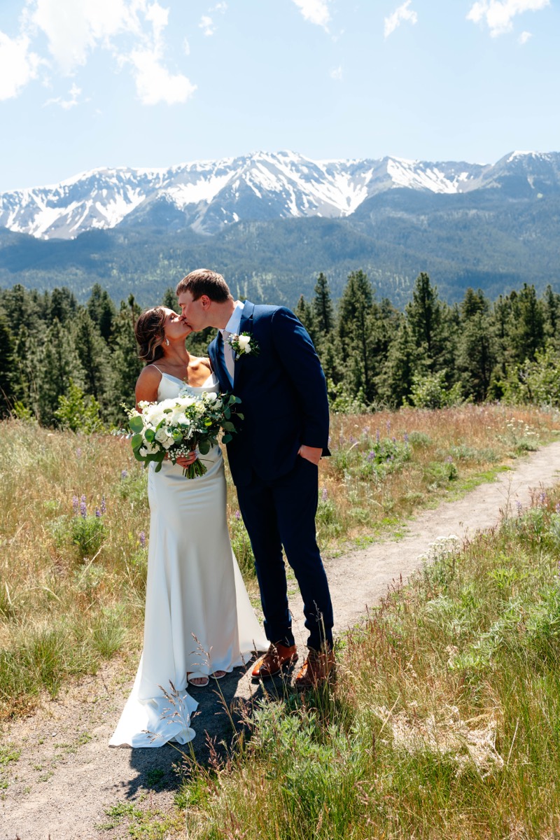 Idaho wedding photography by Sage and Spur